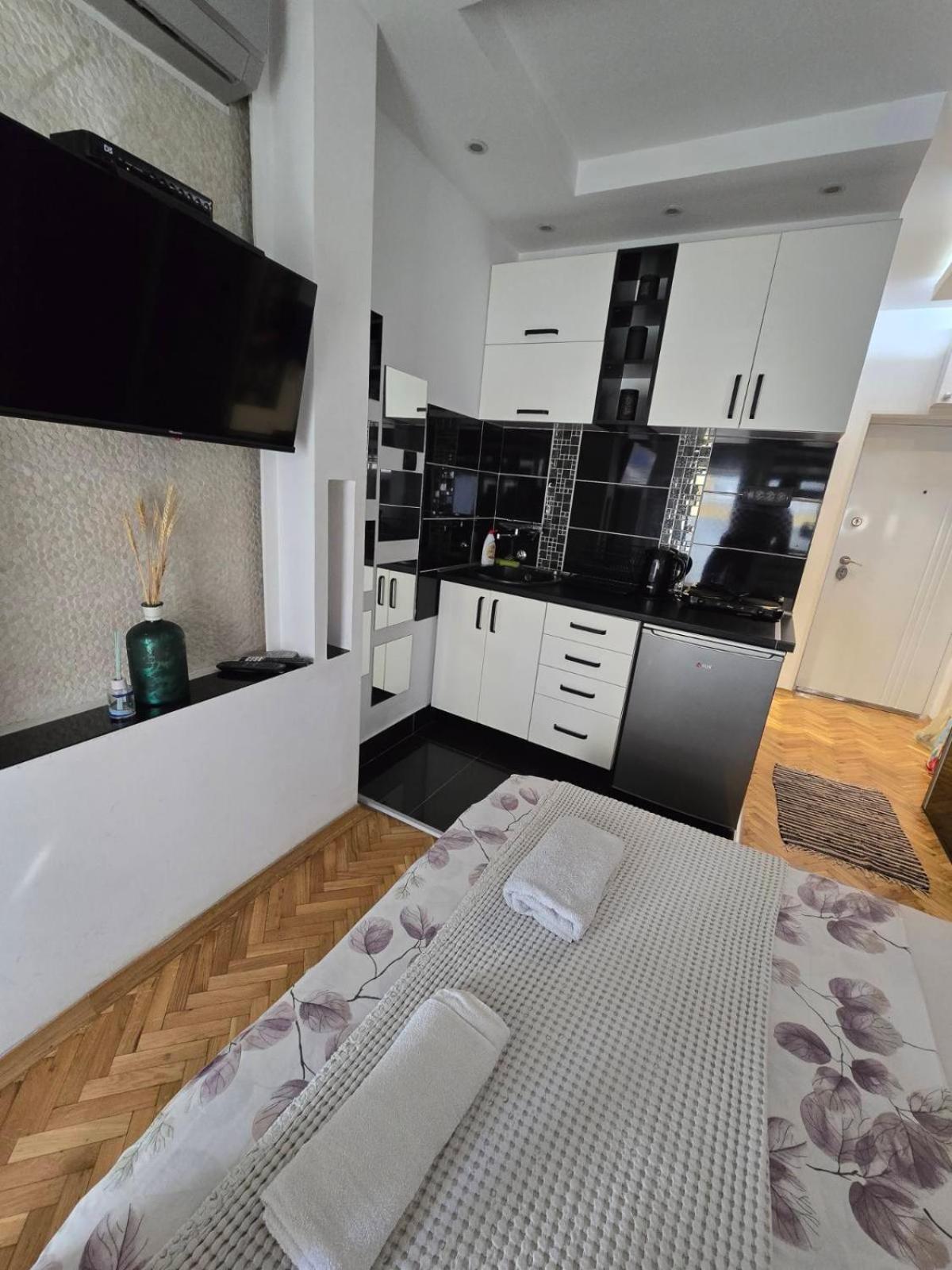 Arizona Apartment Novi Sad Exterior foto